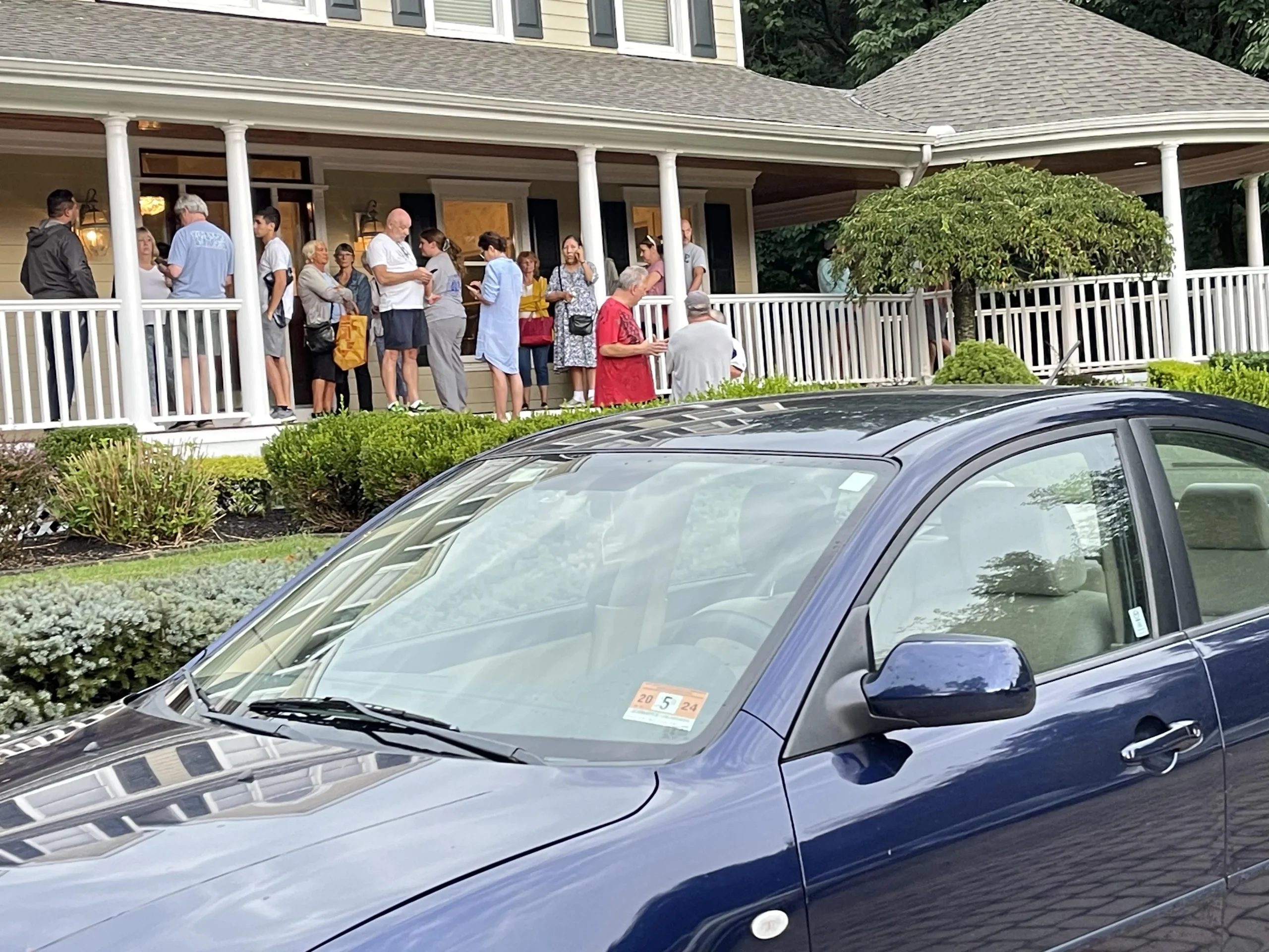 how to have an estate sale nj